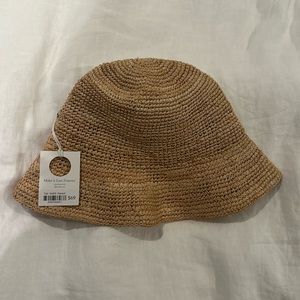 Packable Wyeth raffia hat. Amazing quality/ new with tags!